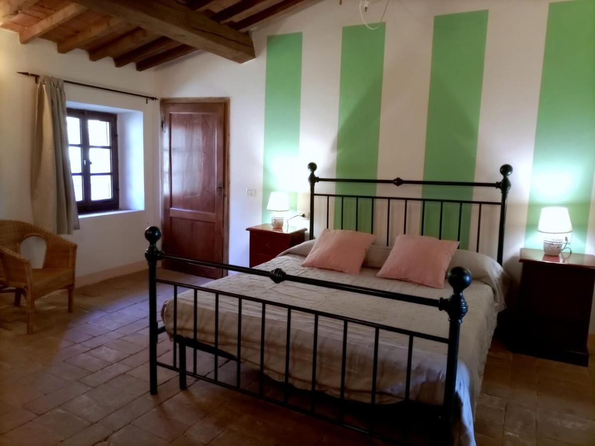 Agriturismo Casentino - Fattoria Ventrina Martina エクステリア 写真